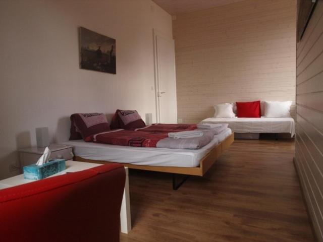לה נובוויל Hotel Garni Villa Carmen מראה חיצוני תמונה